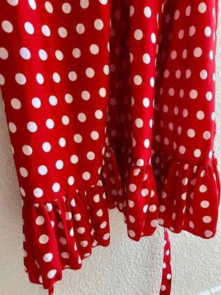 Bata flamenca lunares