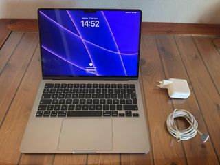 MacBook Air M3 16GB - Como nuevo