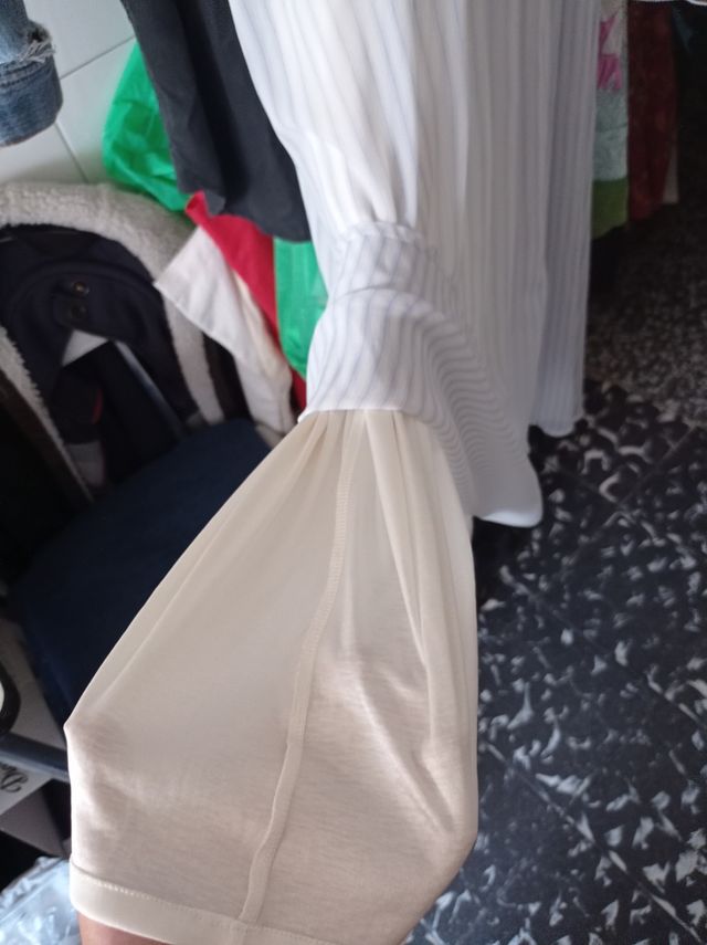 Vestido rojo y blanco comunión,fiesta,quinceañea