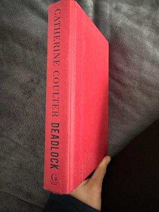 Libro en ìngles: Deadlock