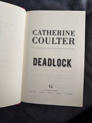 Libro en ìngles: Deadlock