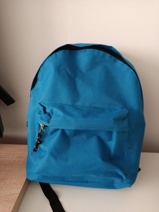 Mochila azul