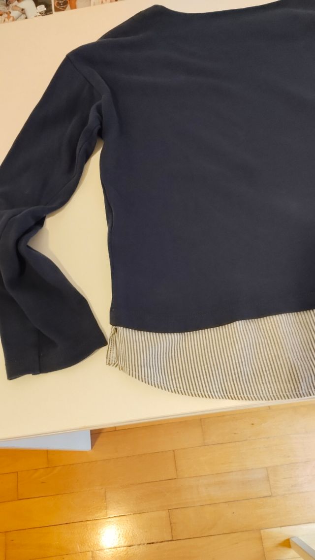 Sudadera azul niña bici París