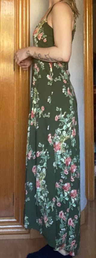 Vestido Stradivarius - Verde oliva floral