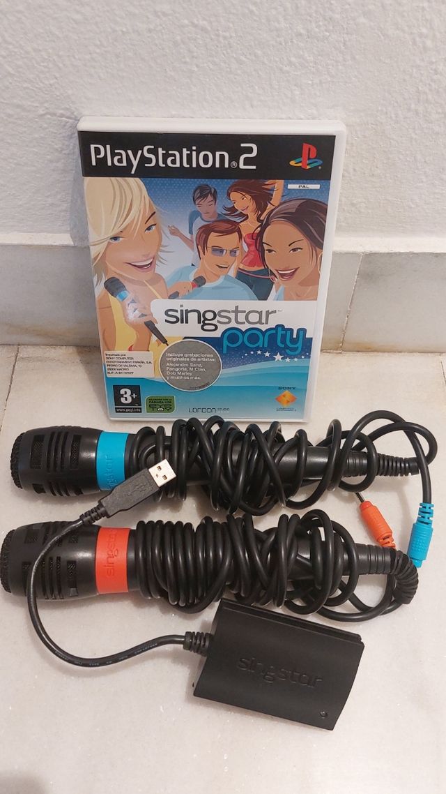 Juego SingStar Party PS2 + 2 Micros
