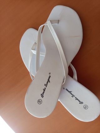 Sandalias Blancas