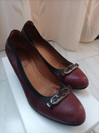 Salones Hispanitas talla 37