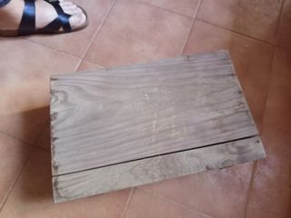 Caja madera antigua