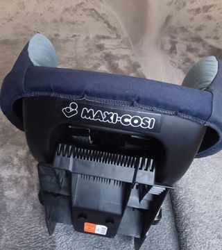 Silla de coche Maxi-Cosi 9 a 18 kg muy negociable☺