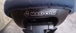 Silla de coche Maxi-Cosi 9 a 18 kg muy negociable☺