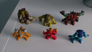 6 Muñecos Bakugan 