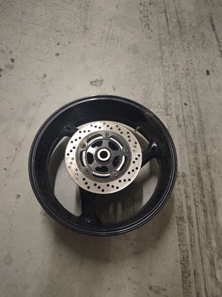 Llanta trasera Suzuki GSR 600