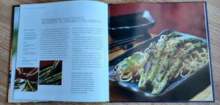 Libro Fideos Orientales | Palillos de regalo