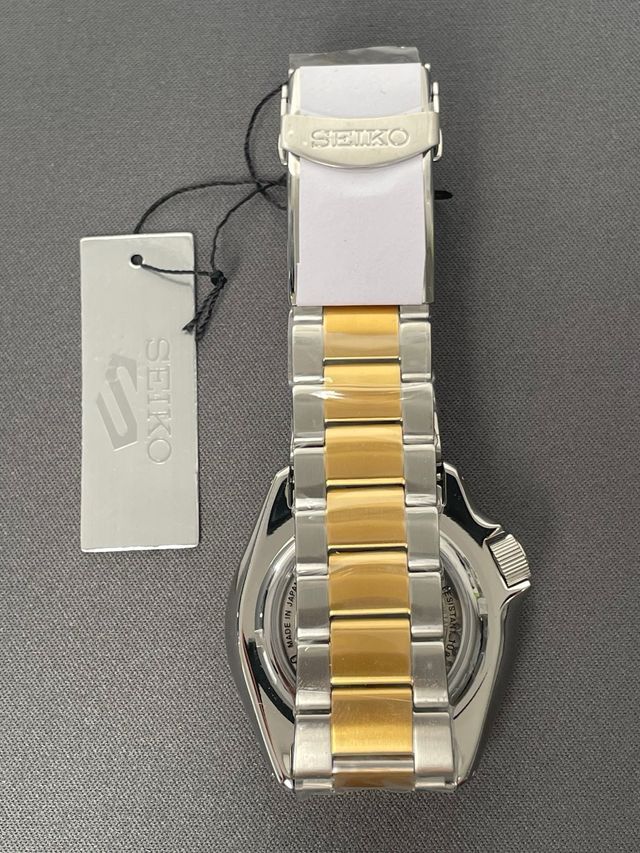 Reloj Seiko Sport 5 Two Tone SRPK22