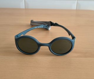 Gafas de sol infantiles marca Decathlon 
