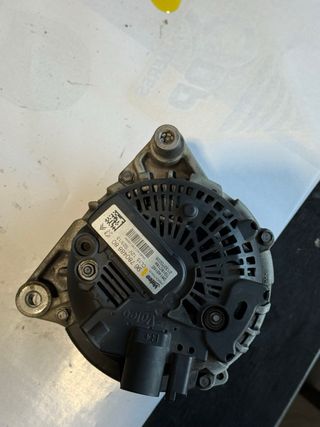 Alternador coche usado