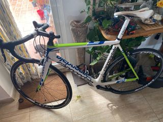 Bicicleta Carretera Cannondale Six