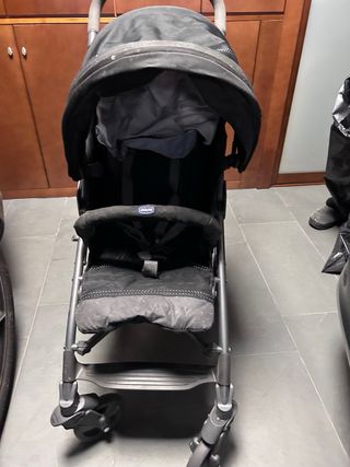 Carrito Chicco niño/a usado
