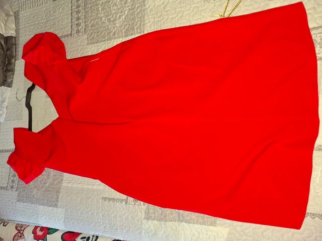 Vestido rojo fiesta. Cómo nuevo un sólo uso