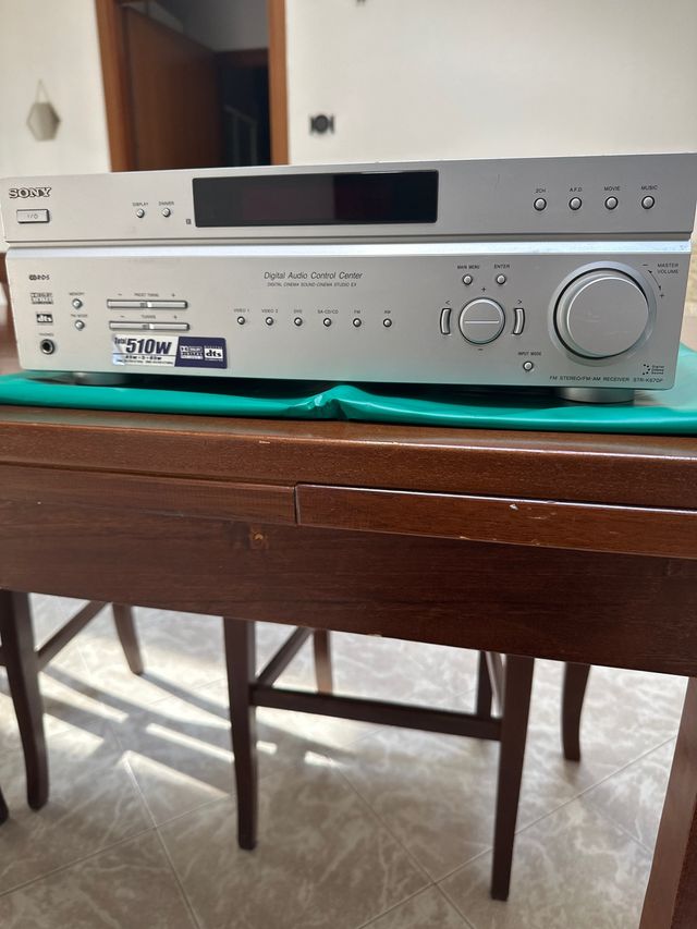 Sony STR-K670P Amplificatore Audio