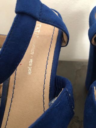 scarpe con tacco blu eleganti