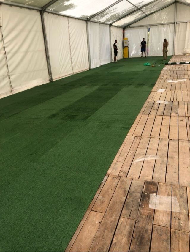 Moqueta negra y de todos lo colores - Usadas