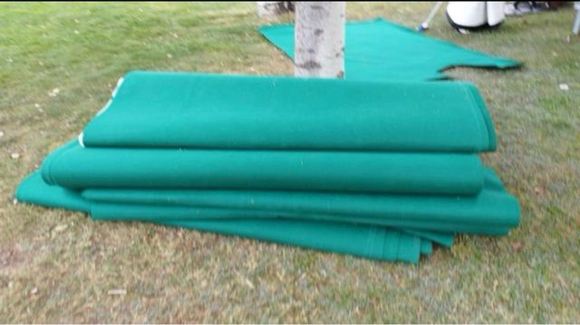 Moqueta negra y de todos lo colores - Usadas