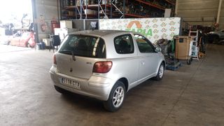 DESPIECE COMPLETO DE TOYOTA YARIS 1.3 87CV