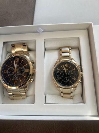 Relojes Fossil dorados - Pareja