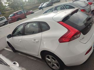Volvo V40 2016
