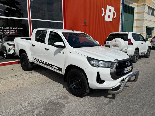 Toyota Hilux 2021