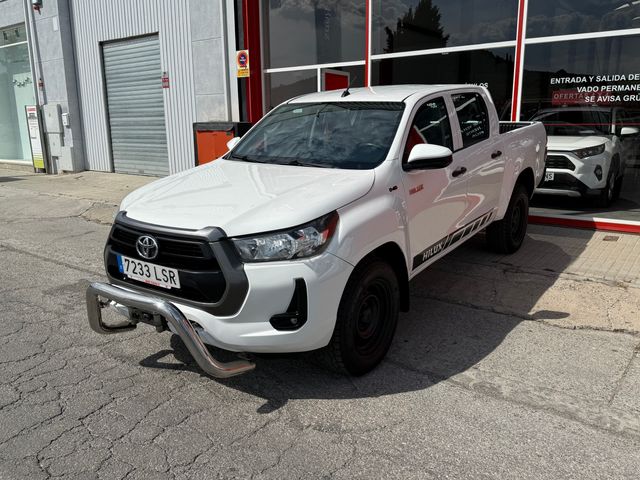 Toyota Hilux 2021
