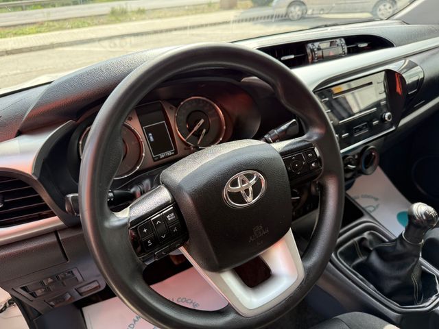 Toyota Hilux 2021