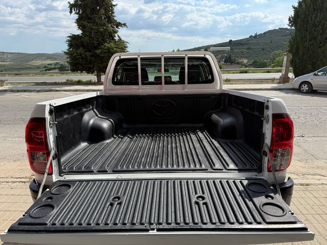 Toyota Hilux 2021