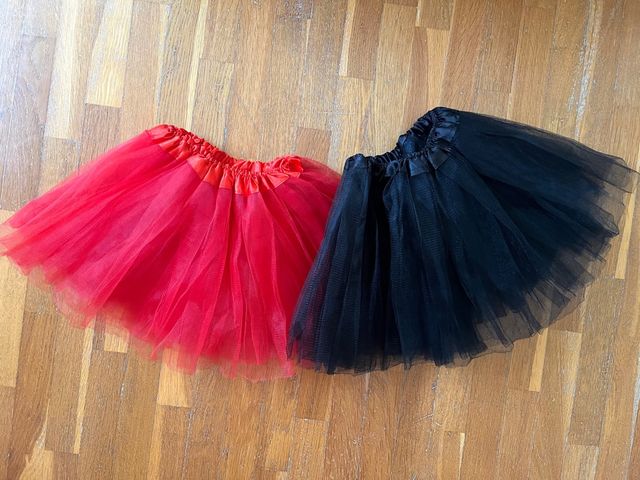 Lote tutús niña: rojo & negro