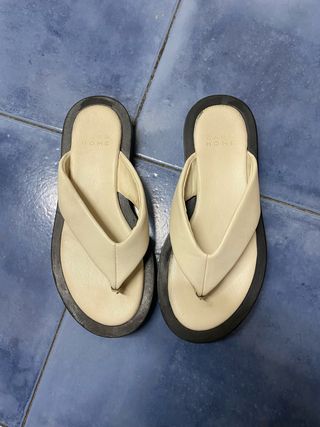 Chanclas Zara Beige