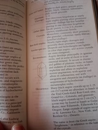 National Audubon Society Field Guide to Rocks a...