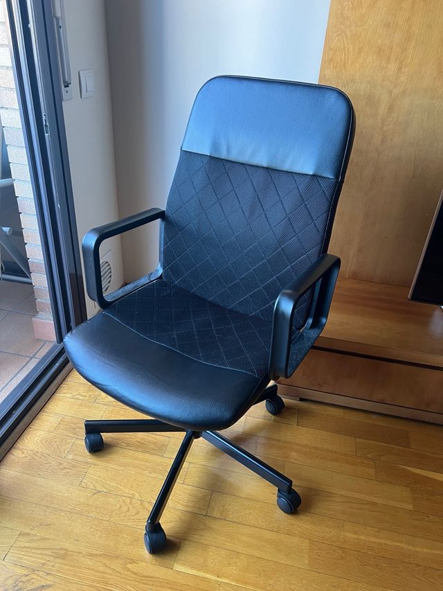 Silla giratoria RENBERGET