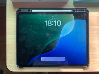 iPad Pro 512gb + Apple Pencil + Teclado