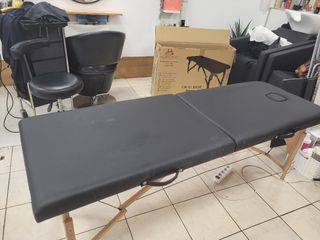 Camilla masaje plegable  precio no negociable