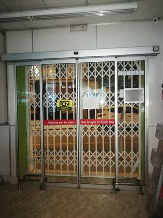 Puerta automática Manusa