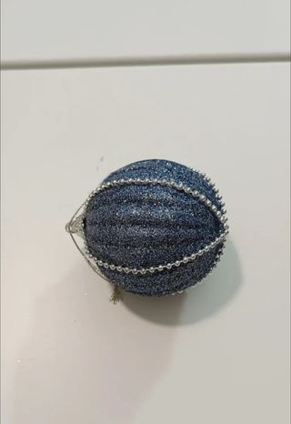 Sfera natalizia blu glitterata