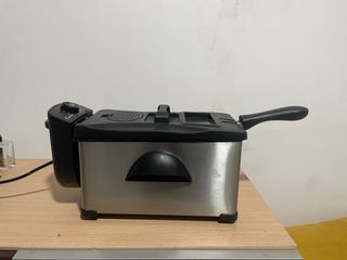 Freidora Comelec - 190°C (NEGOCIABLE)