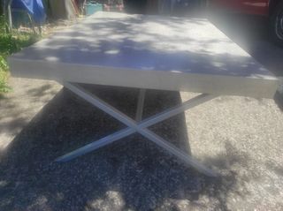 Camilla de masaje y mesa