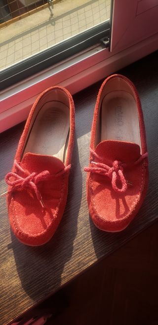Mocasines rojos Mimao - cómodos