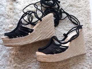 Sandalias cuña esparto negras