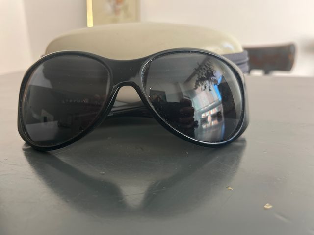 Gafas sol Versus - Negras y Blancas