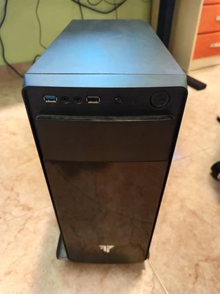 Torre PC Gamer - Negra