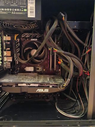 Torre PC Gamer - Negra