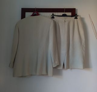 Traje falda beige Guy Laroche